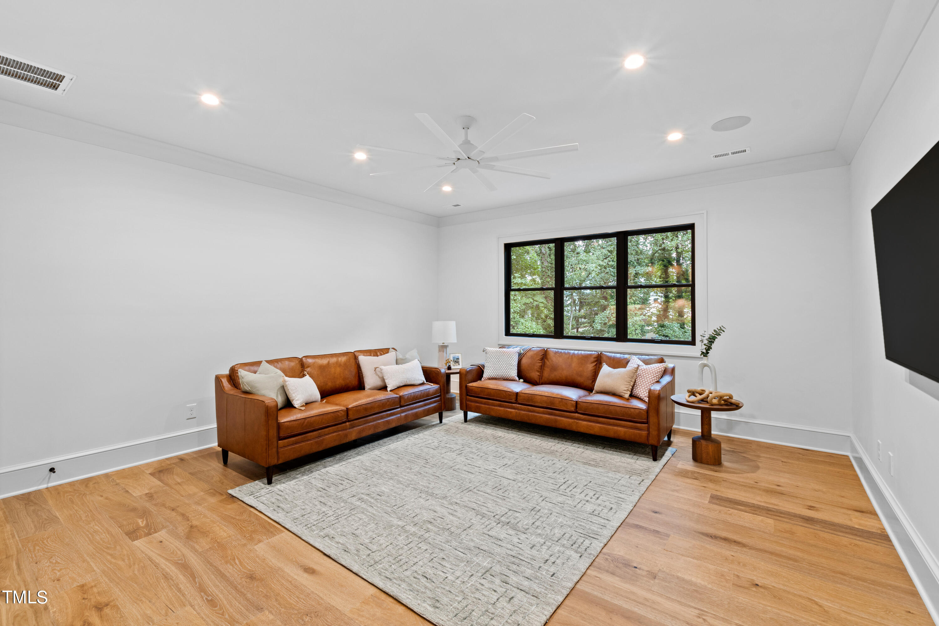1104 Manchester Drive Raleigh, NC 27609 - Photo 27 of 52 bonus