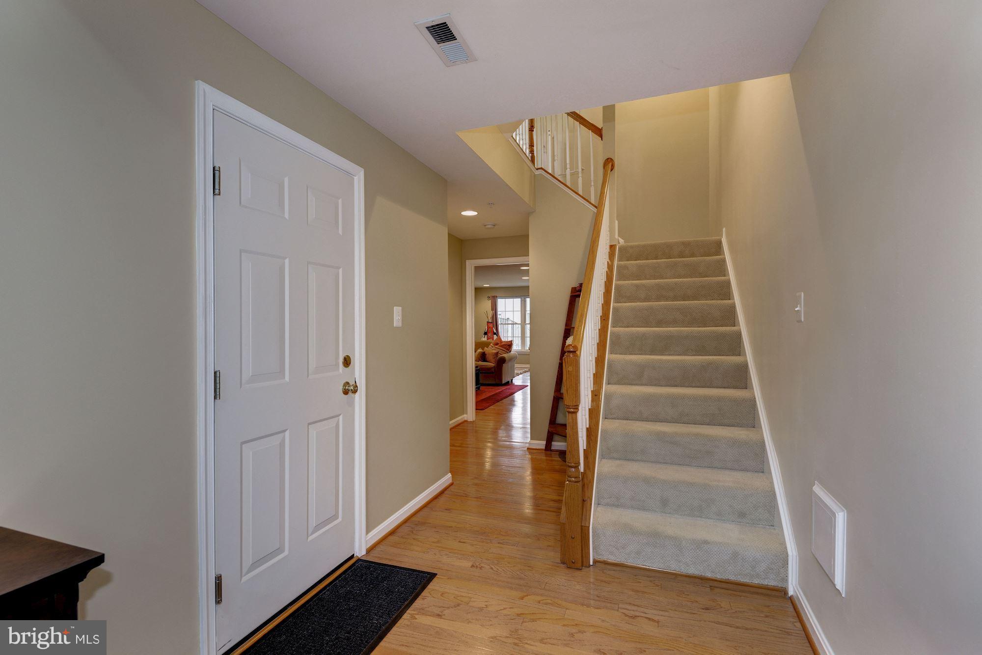 808 Mericrest Way Odenton, MD 21113 - Photo 3 of 25 Interior (General)