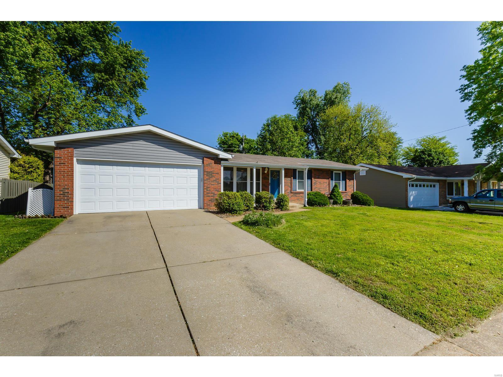 221 Hunters Ridge St. Charles, MO 63301 - Photo 26 of 26 Gallery Image 26