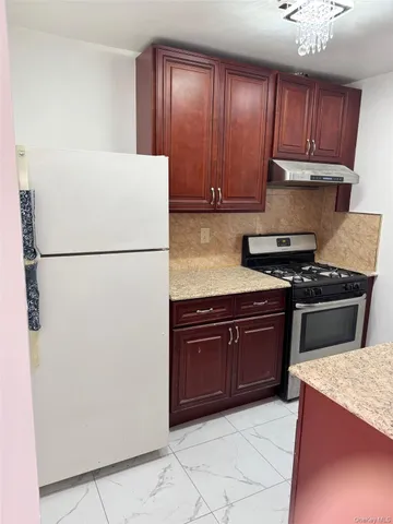 $3,350 | 87-62 Little Neck Parkway, Unit 2 | Bellerose Manor