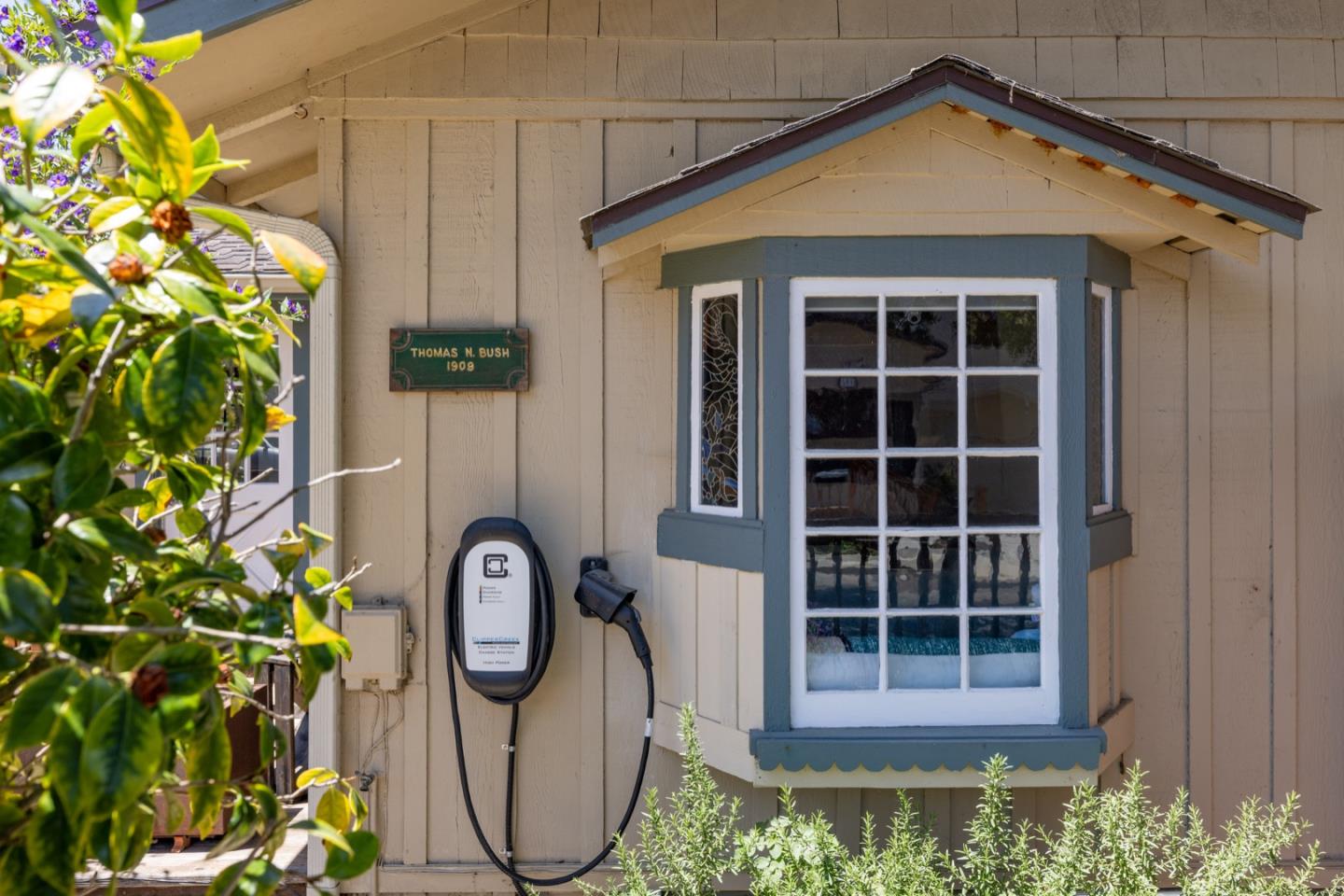 314 3rd Street Pacific Grove, CA 93950 - Photo 30 of 35 a front view of a house with a garden