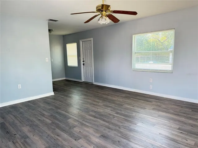 $1,050 | 1481 Drew Street, Clearwater, FL 33755