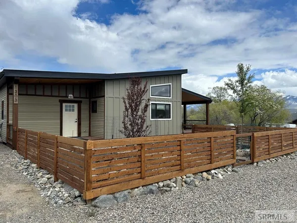 $349,000 | 1303 Bryan Avenue, Salmon, ID 83467
