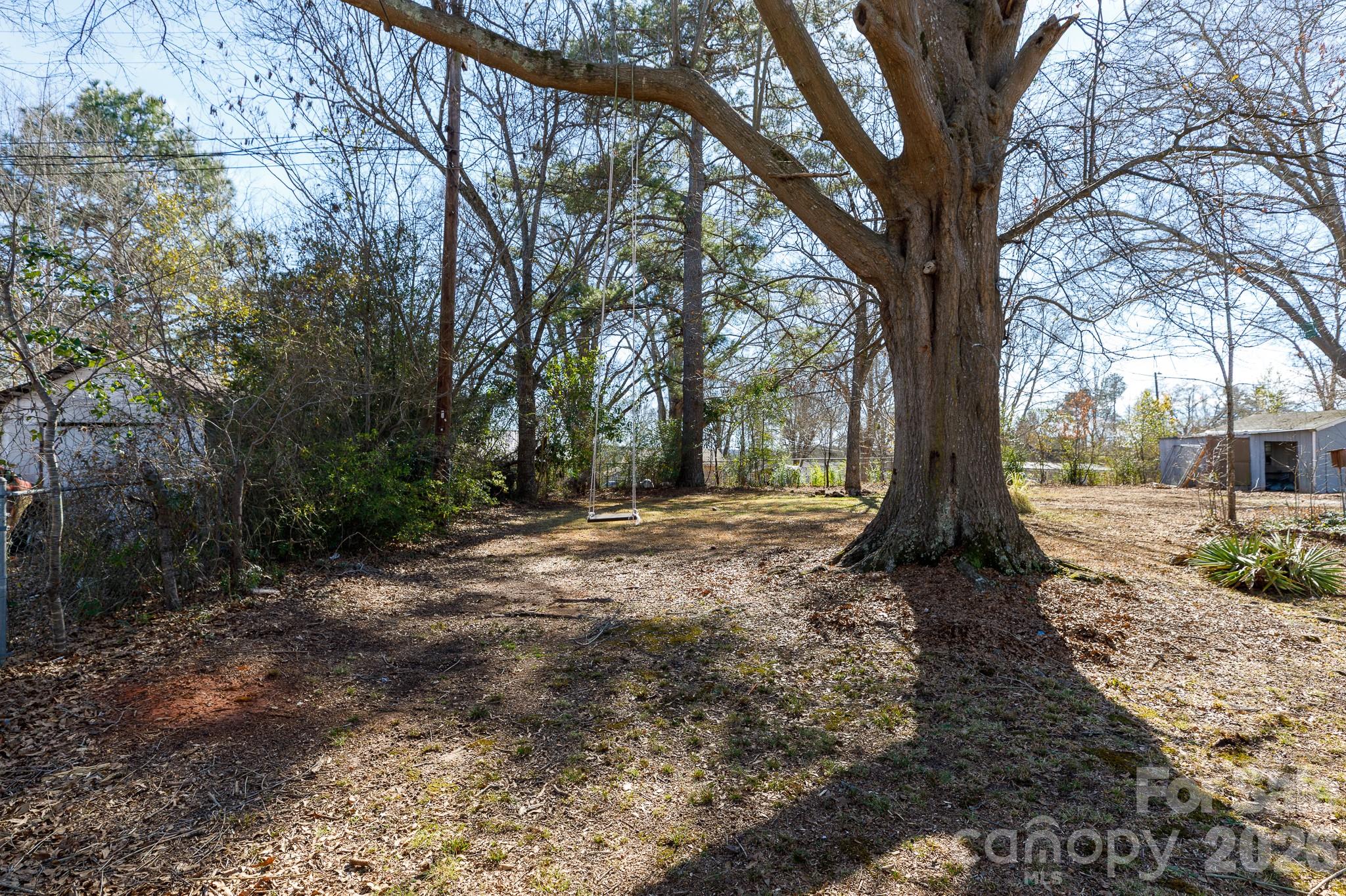 1080 Grace Avenue Lancaster, SC 29720 - Photo 2 of 21