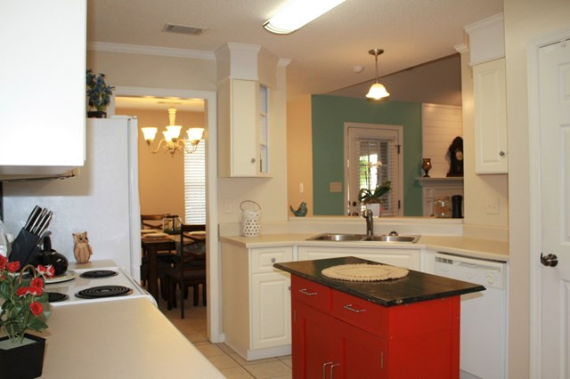 108 Tyler Street Grovetown, GA 30813 - Photo 6 of 22 Kitchen with View