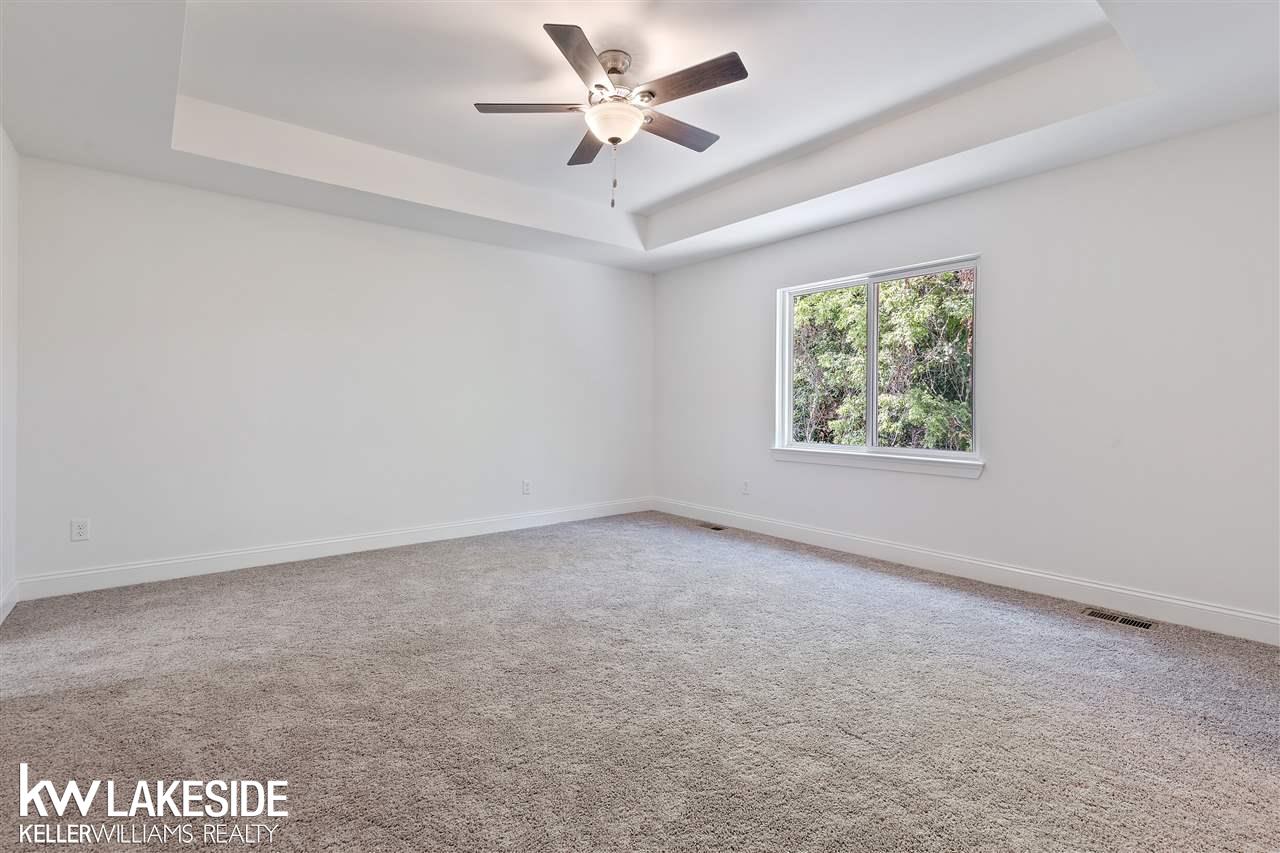 47459 Bayside Boulevard, Unit 3 Chesterfield, MI 48047 - Photo 19 of 34