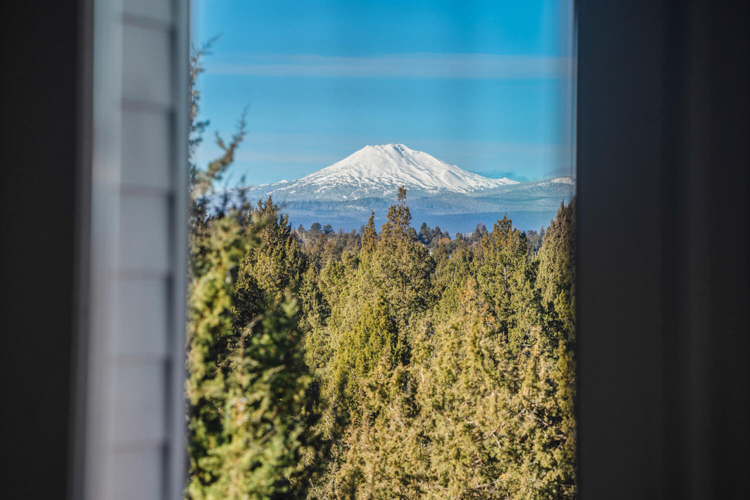 61445 Gosney Road Bend, OR 97702 - Photo 4 of 83