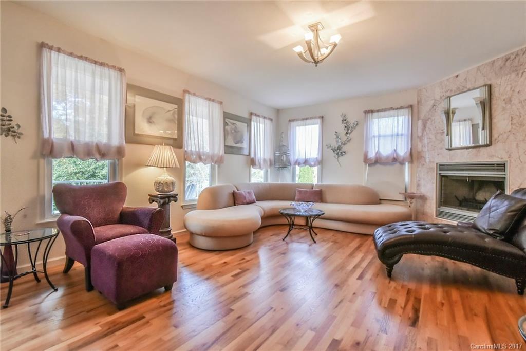4 Bellhaven Road Asheville, NC 28805 - Photo 4 of 24 Gallery Image 4