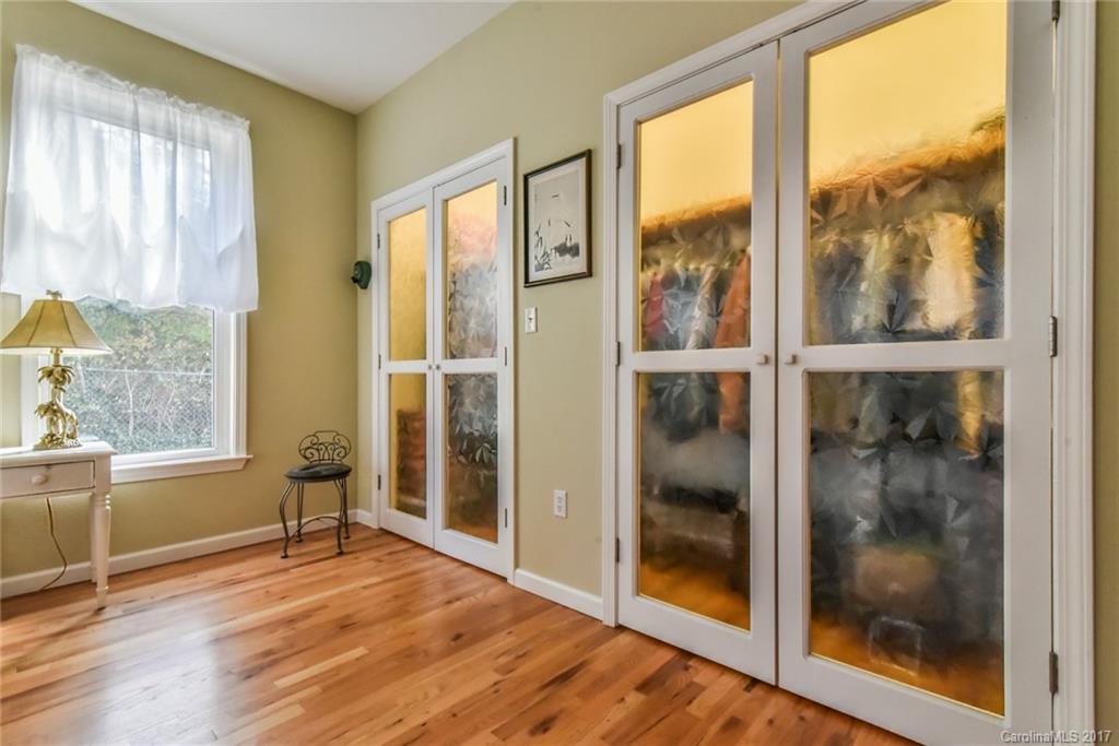 4 Bellhaven Road Asheville, NC 28805 - Photo 9 of 24 Gallery Image 9