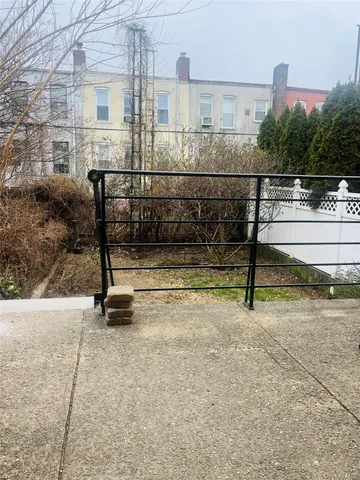 $968,000 | 62-18 60th Drive | Maspeth