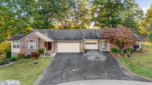 $260,000 | 1231 Karina Circle, Maryville, TN 37804