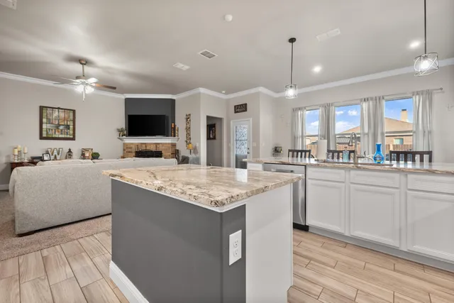 $323,000 | 2306 141st Street, Lubbock, TX 79423