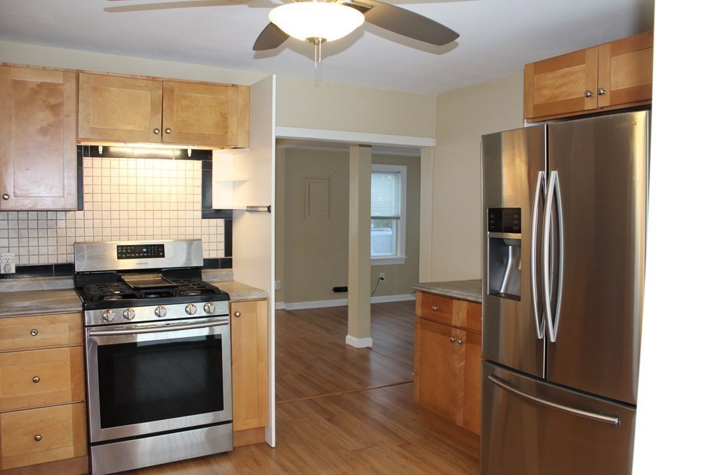 38 13th Street Wareham, MA 02558 - Photo 5 of 24