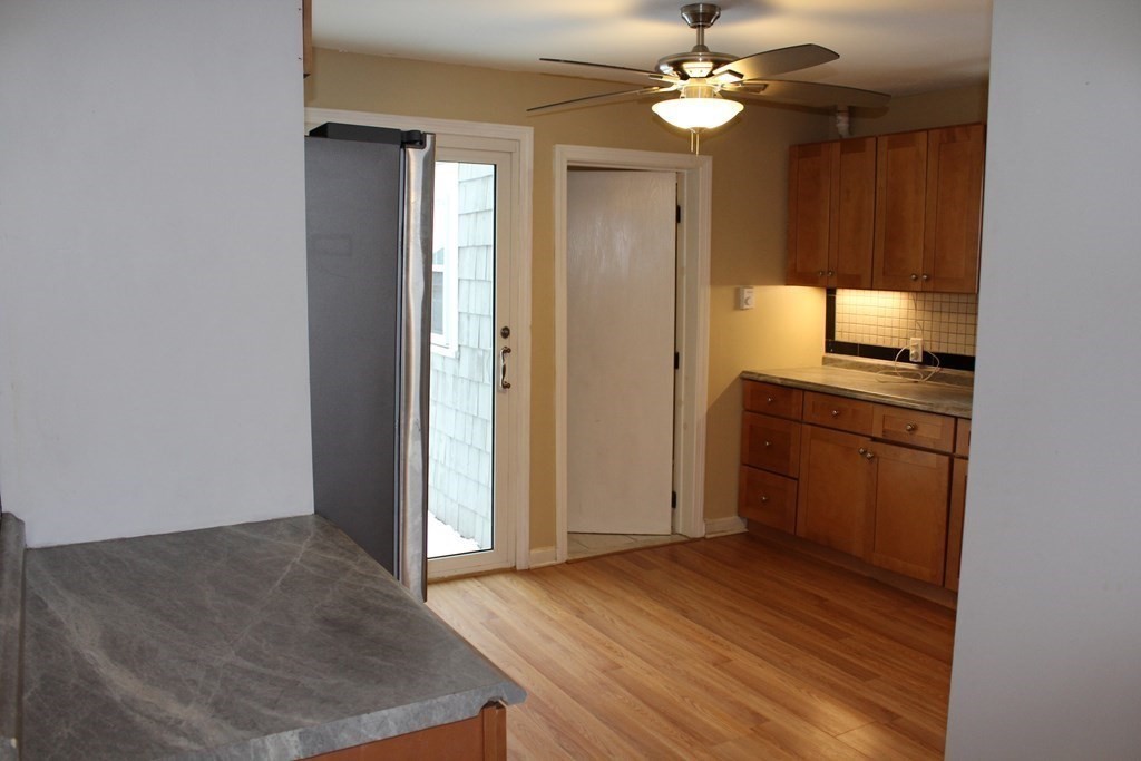 38 13th Street Wareham, MA 02558 - Photo 7 of 24