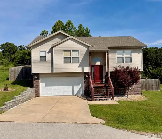 $249,900 | 20239 Havana Lane, St. Robert, MO 65584