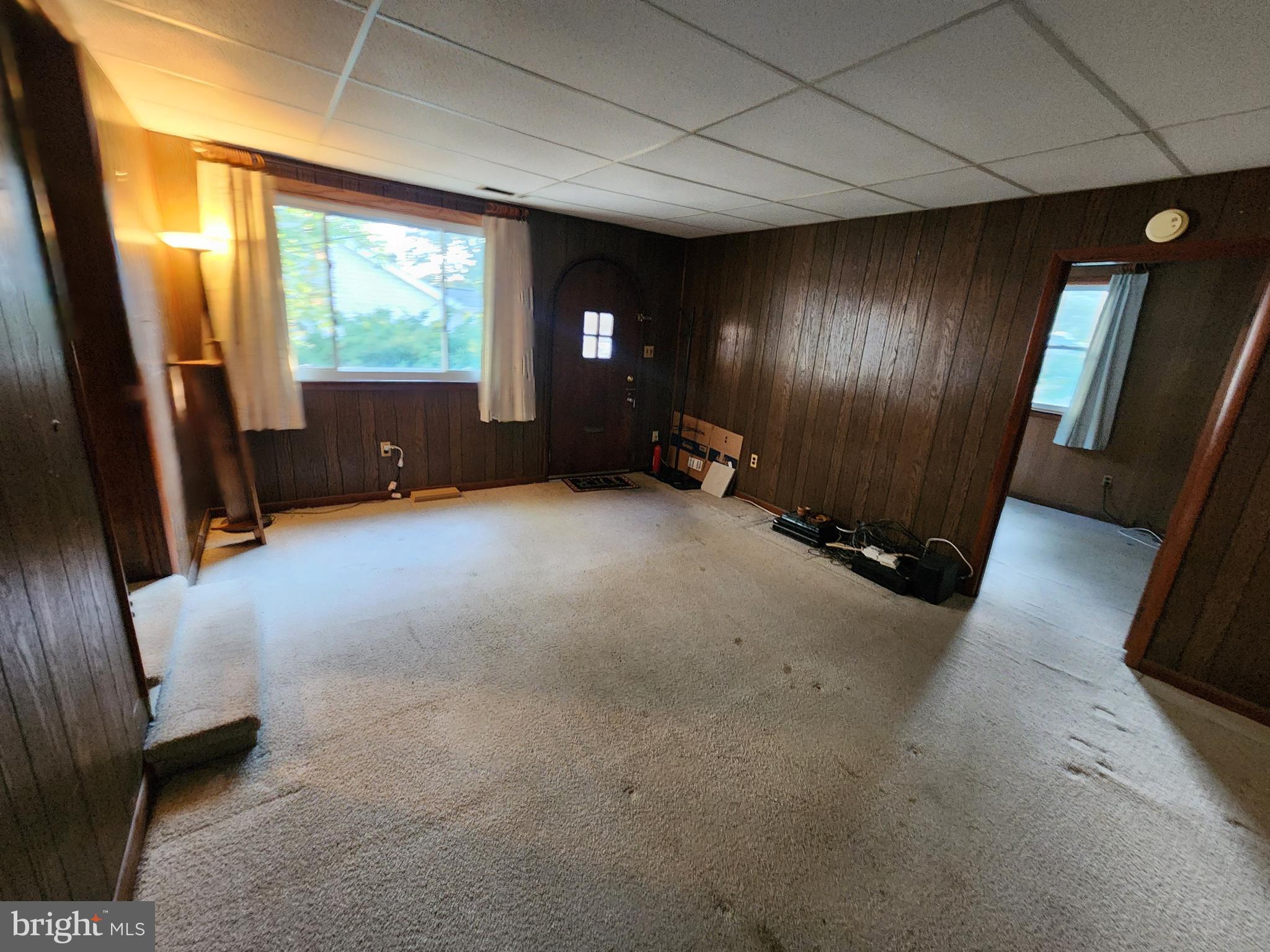 9323 Decatur Place Laurel, MD 20723 - Photo 6 of 44 Living room