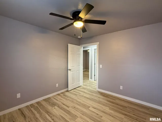 $124,900 | 1489 West Main Street, Galesburg, IL 61401