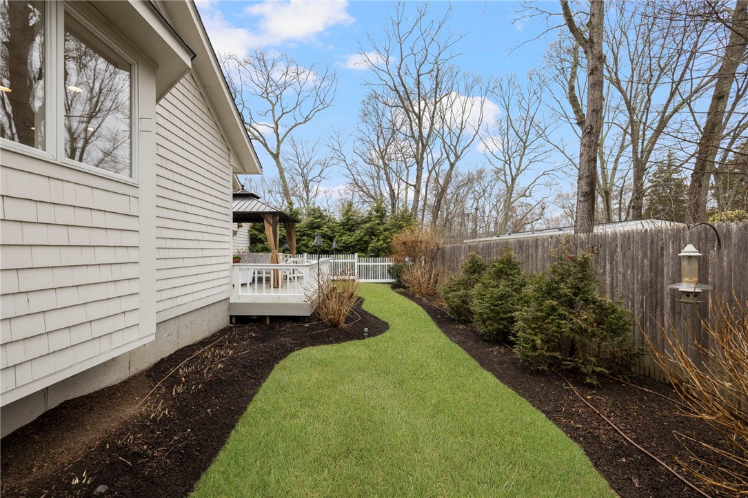 510 Boston Neck Road North Kingstown, RI 02852 - Photo 17 of 43