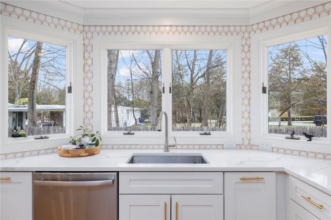 510 Boston Neck Road North Kingstown, RI 02852 - Photo 20 of 43 So much natural light!