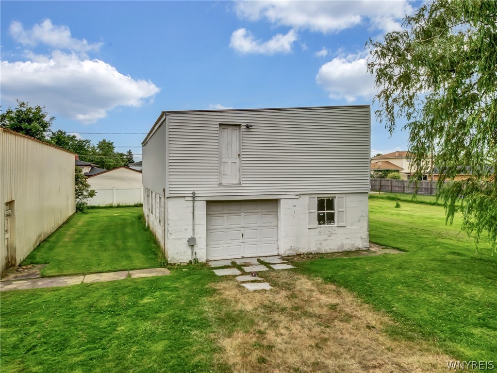 730 Borden Road Cheektowaga, NY 14227 - Photo 33 of 39