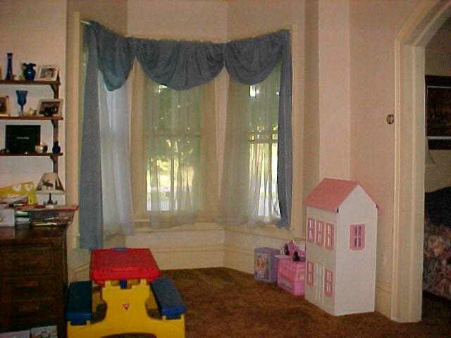 101 Wayne Street Howe, IN 46746 - Photo 7 of 9 Gallery Image 7