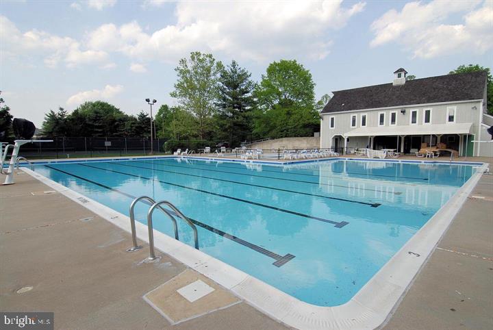 3256 Tayloe Court Herndon, VA 20171 - Photo 14 of 21