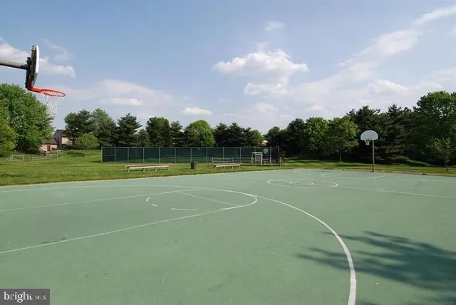 $2,650 | 3256 Tayloe Court, Herndon, VA 20171