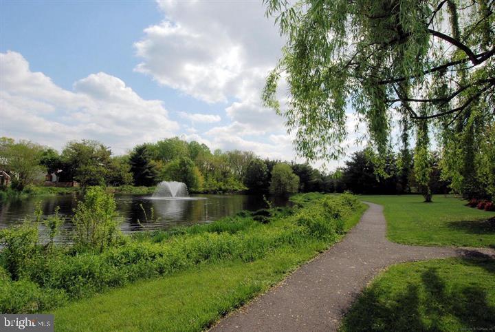 3256 Tayloe Court Herndon, VA 20171 - Photo 18 of 21