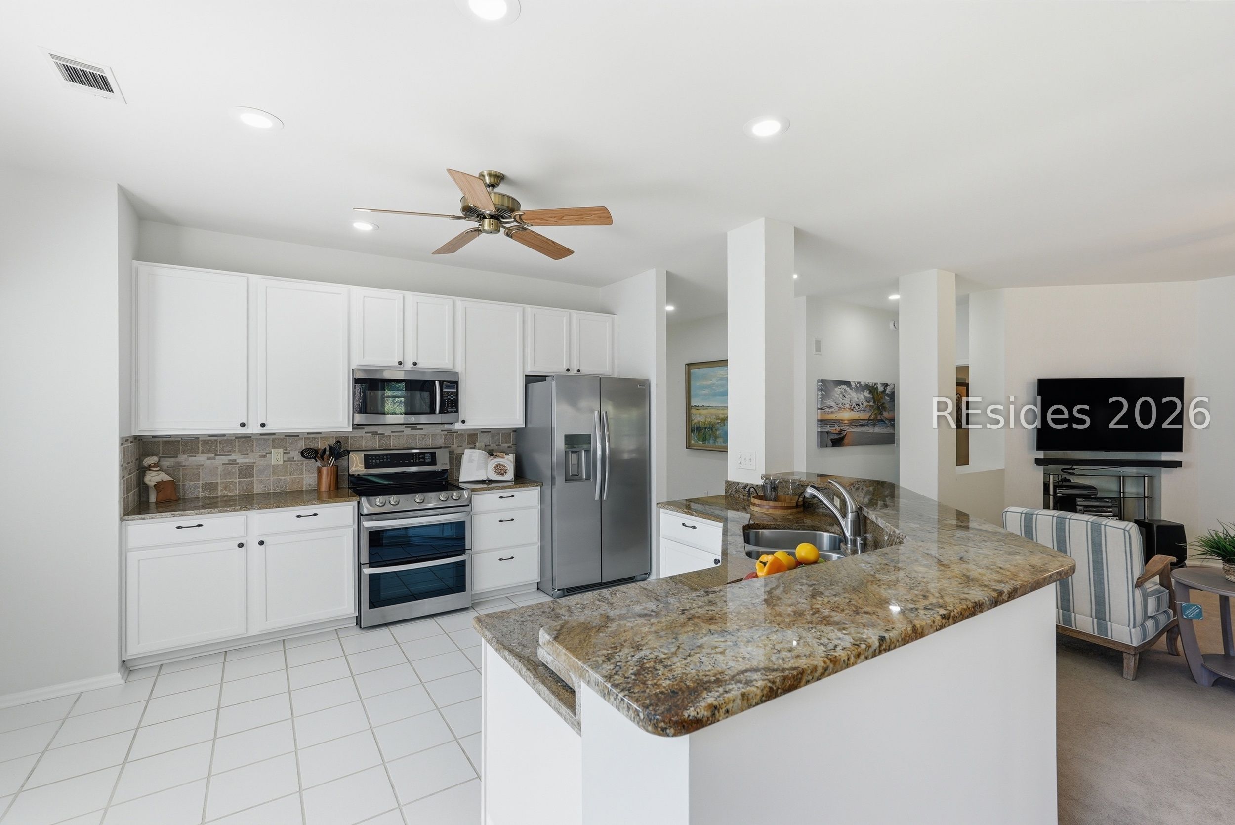 105 Colonel Colcock Court Bluffton, SC 29909 - Photo 17 of 56 Well-equipped kitchen with plenty of storage.