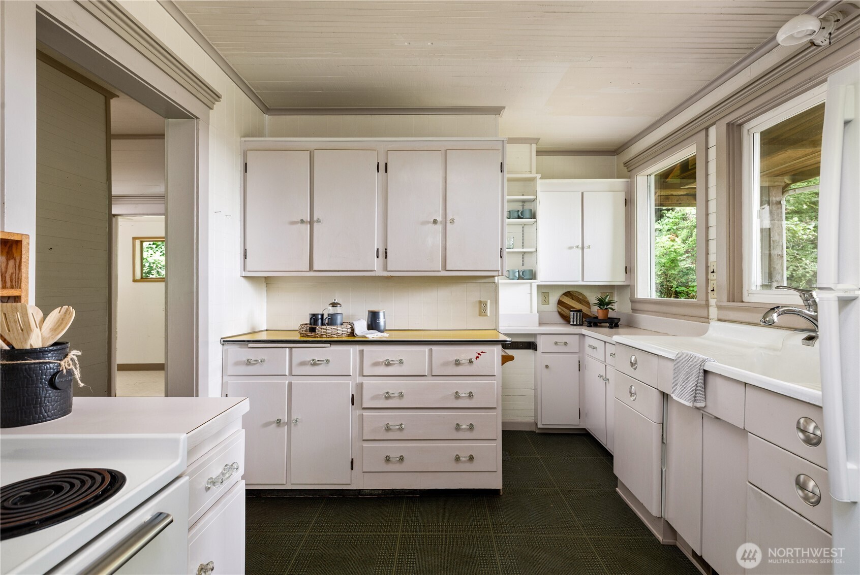 5095 Zimmerman Road Langley, WA 98260 - Photo 9 of 40 Gallery Image 9