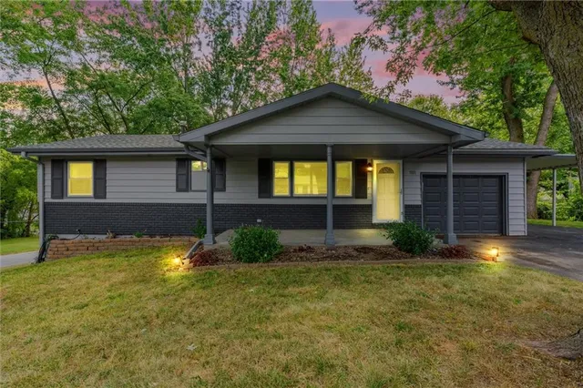 $225,000 | 1101 Williams Street, Excelsior Springs, MO 64024