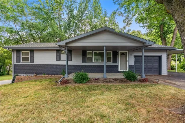 $225,000 | 1101 Williams Street, Excelsior Springs, MO 64024