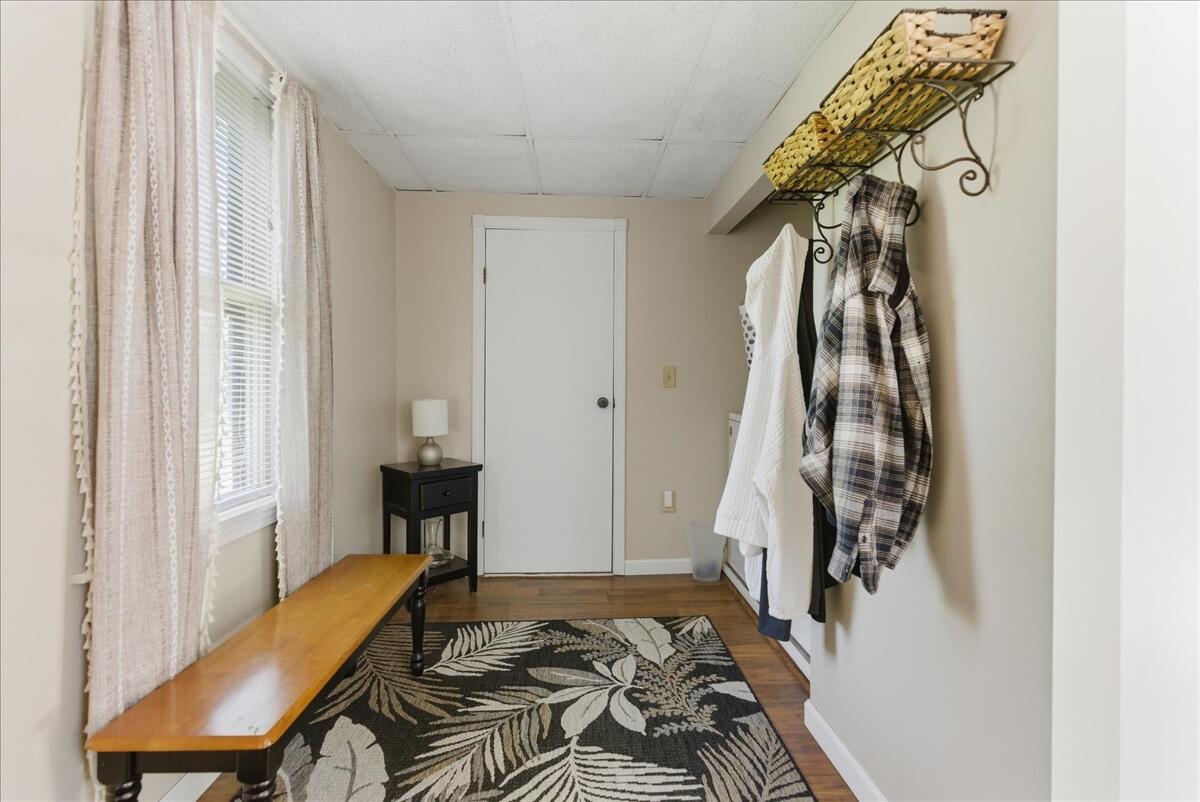 180 Bremen Road Waldoboro, ME 04572 - Photo 8 of 62 10-DSC02893