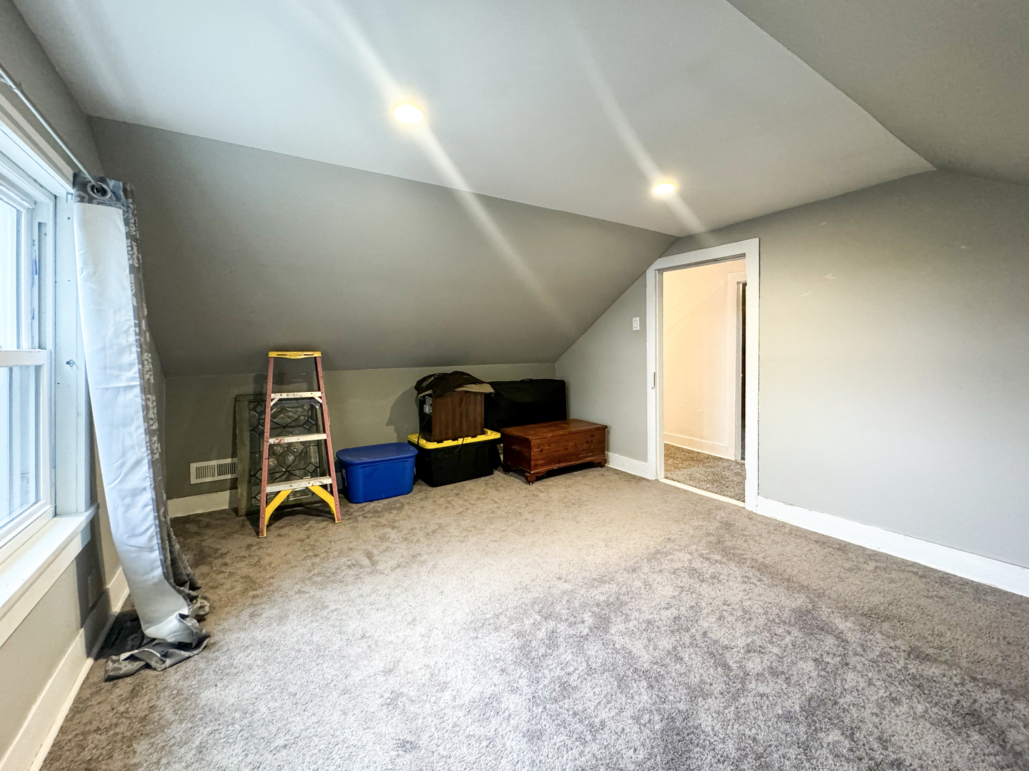 2289 North AYP Road Freeport, IL 61032 - Photo 38 of 52 a view of a room with gym equipment