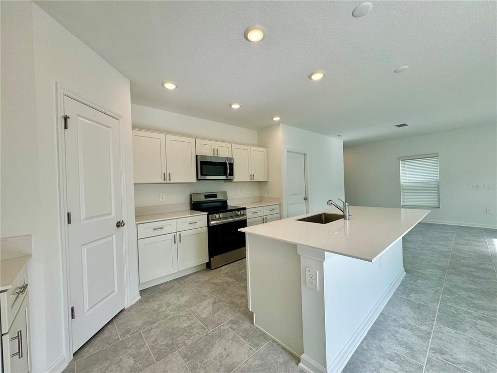 1727 Foreman Road Eagle Lake, FL 33839 - Photo 11 of 31