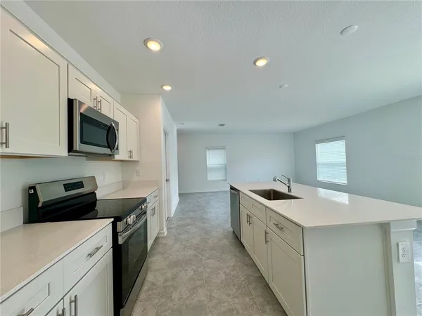 $2,100 | 1727 Foreman Road, Eagle Lake, FL 33839