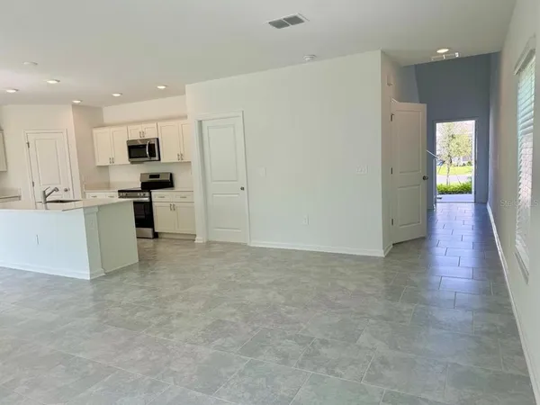 $2,100 | 1727 Foreman Road, Eagle Lake, FL 33839