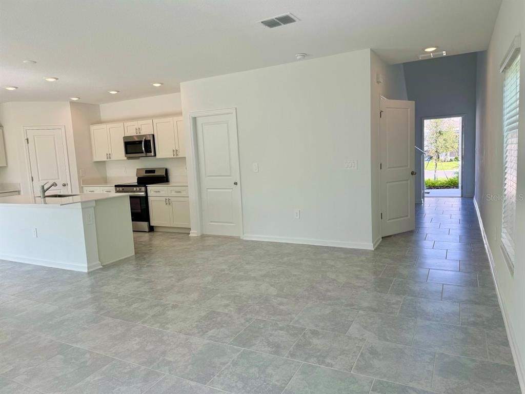 1727 Foreman Road Eagle Lake, FL 33839 - Photo 4 of 31