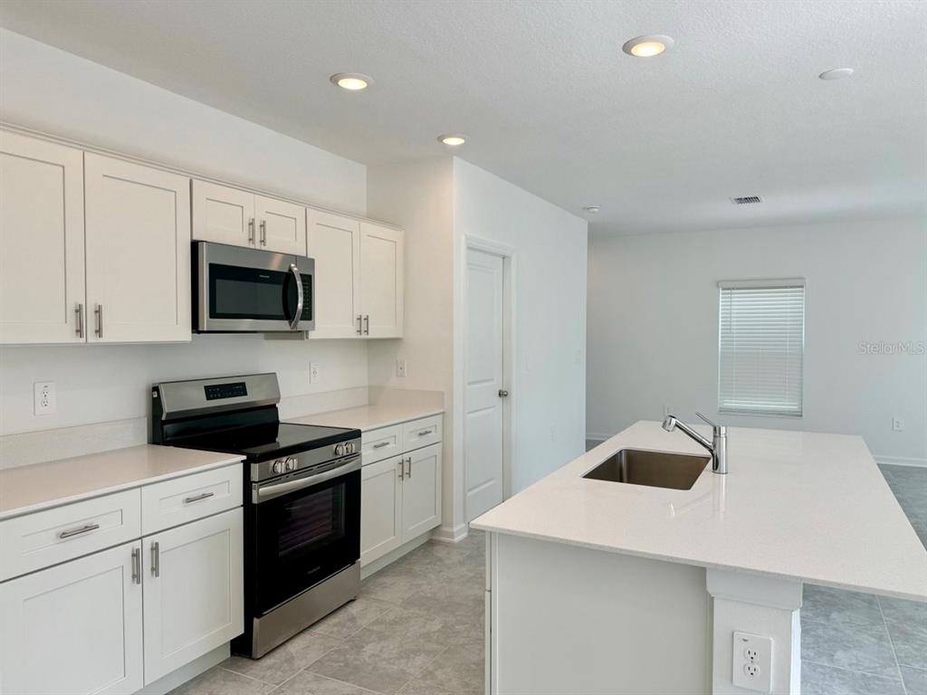 1727 Foreman Road Eagle Lake, FL 33839 - Photo 6 of 31