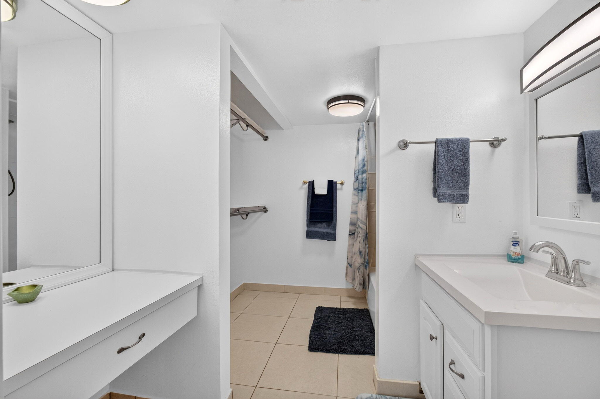 550 Southwest 2nd Avenue, Unit 125 Boca Raton, FL 33432 - Photo 38 of 51 Bathroom
