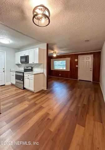 $950 | 3220 Myra Street, Jacksonville, FL 32205