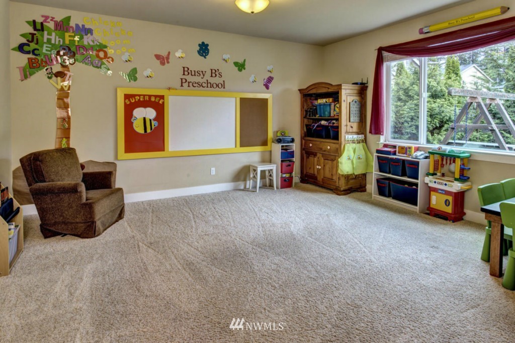 21819 31st Drive Southeast Bothell, WA 98021 - Photo 12 of 22 Gallery Image 12