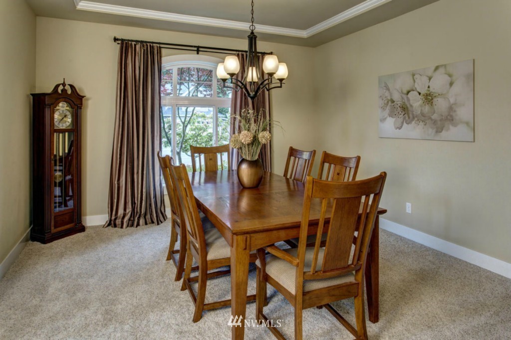 21819 31st Drive Southeast Bothell, WA 98021 - Photo 6 of 22 Gallery Image 6