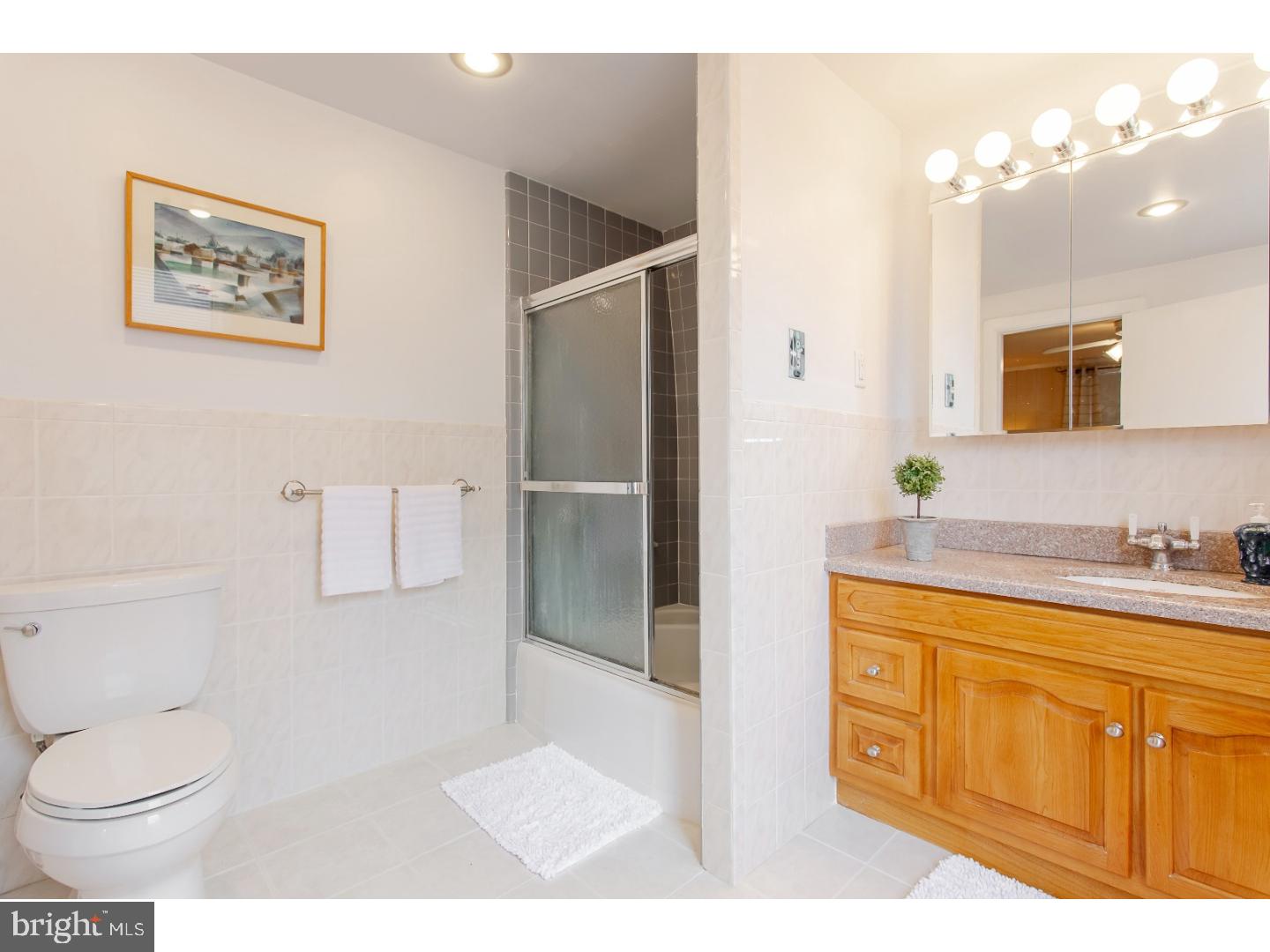 440 Kenmore Road Havertown, PA 19083 - Photo 10 of 20
