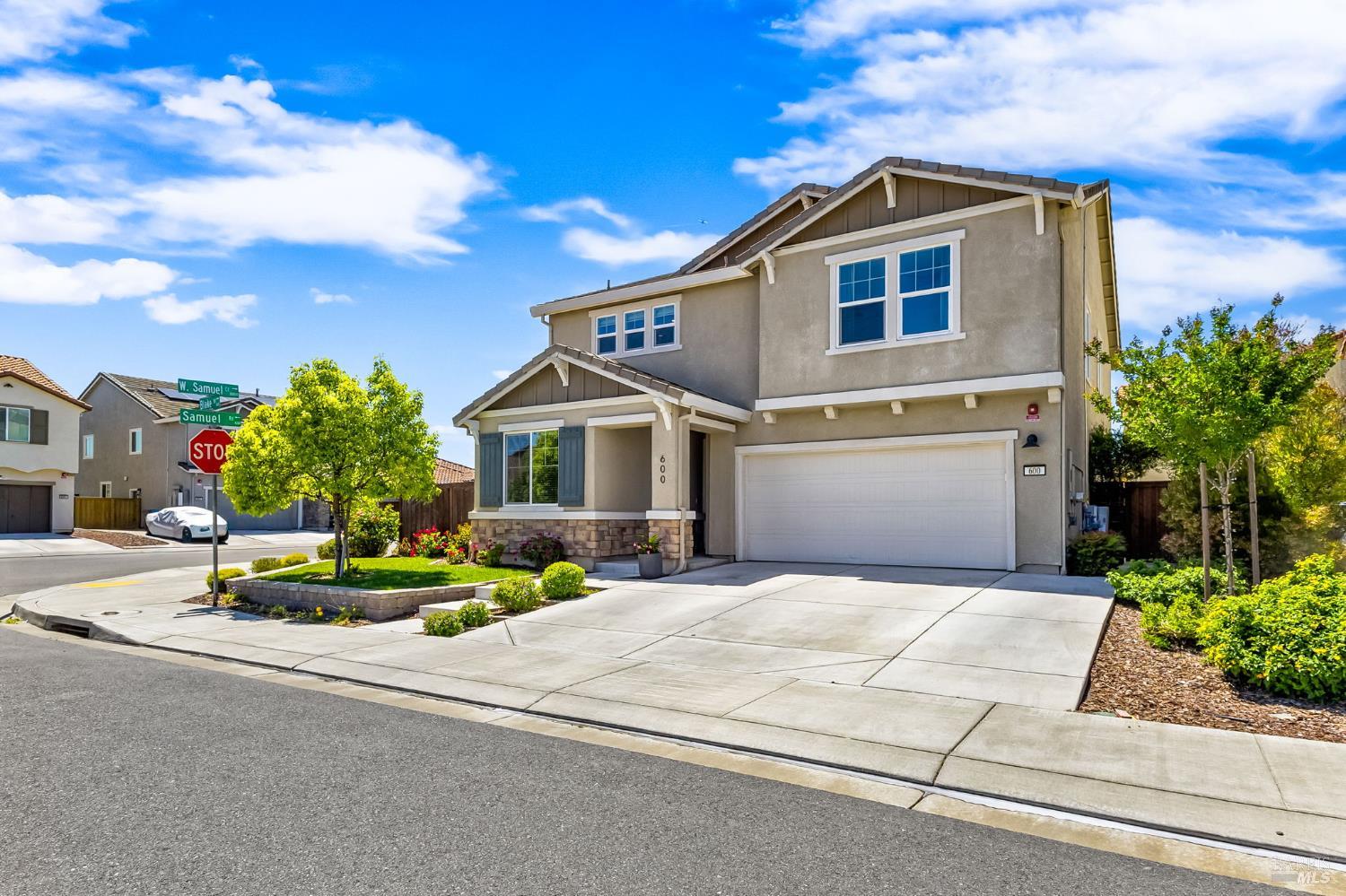 600 Blake Road Vacaville, CA 95687 - Photo 2 of 65