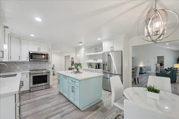 $359,900 | 5840 Wynden Way, Beaumont, TX 77706