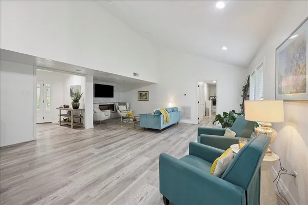 $359,900 | 5840 Wynden Way, Beaumont, TX 77706
