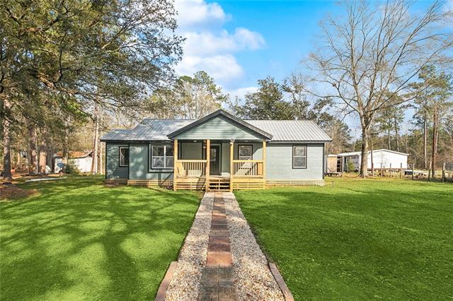 36766 Longleaf Drive Independence, LA 70443 - Photo 2 of 12