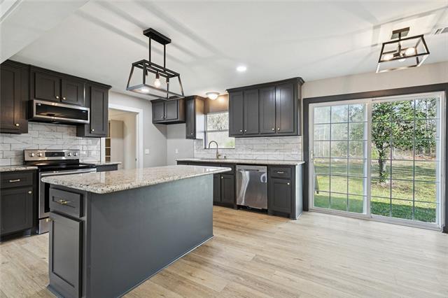 36766 Longleaf Drive Independence, LA 70443 - Photo 5 of 12