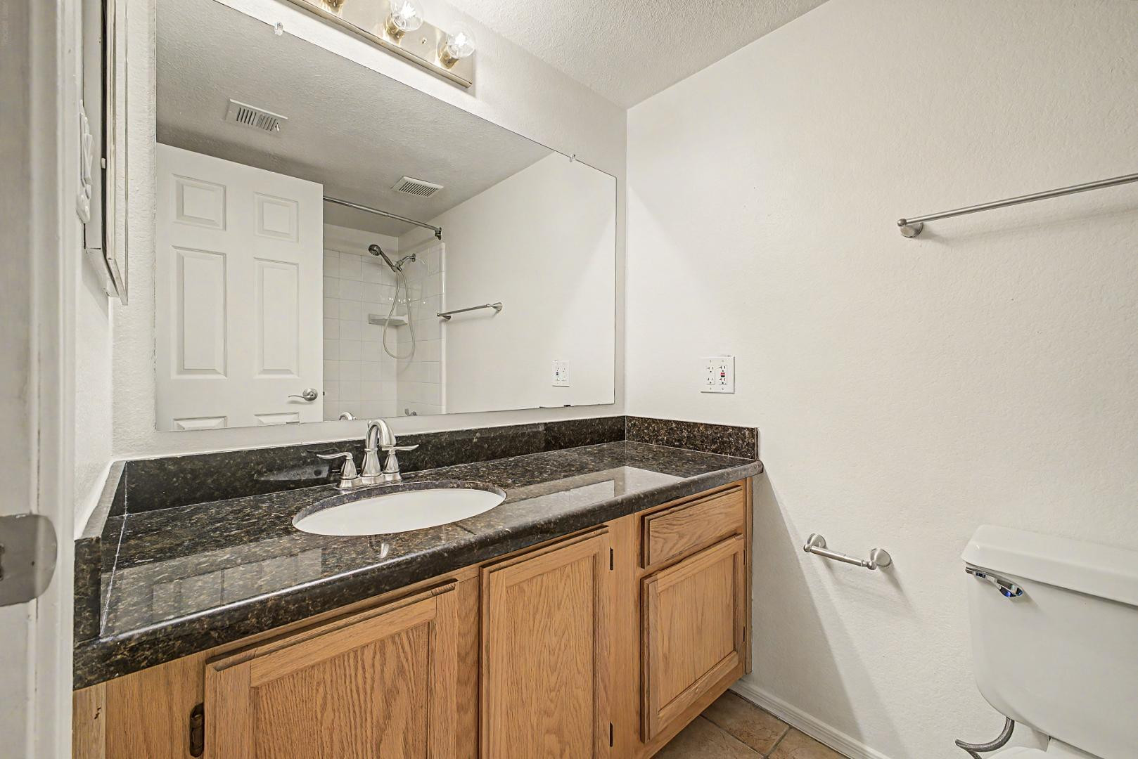 6885 East Cochise Road, Unit 108 Paradise Valley, AZ 85253 - Photo 14 of 40 Photo #14
